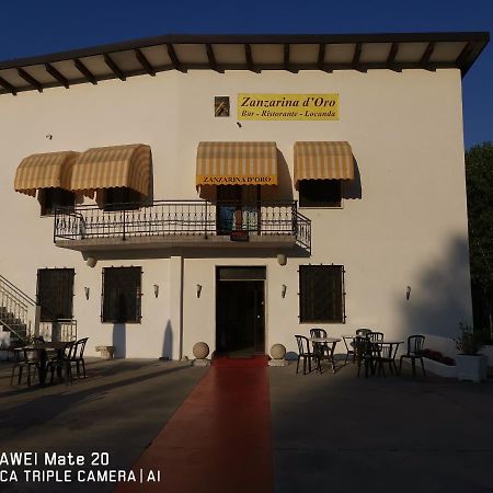 Hotel-Locanda Zanzarina D'Oro Nel Parco Oglio Sud Calvatone Exterior foto